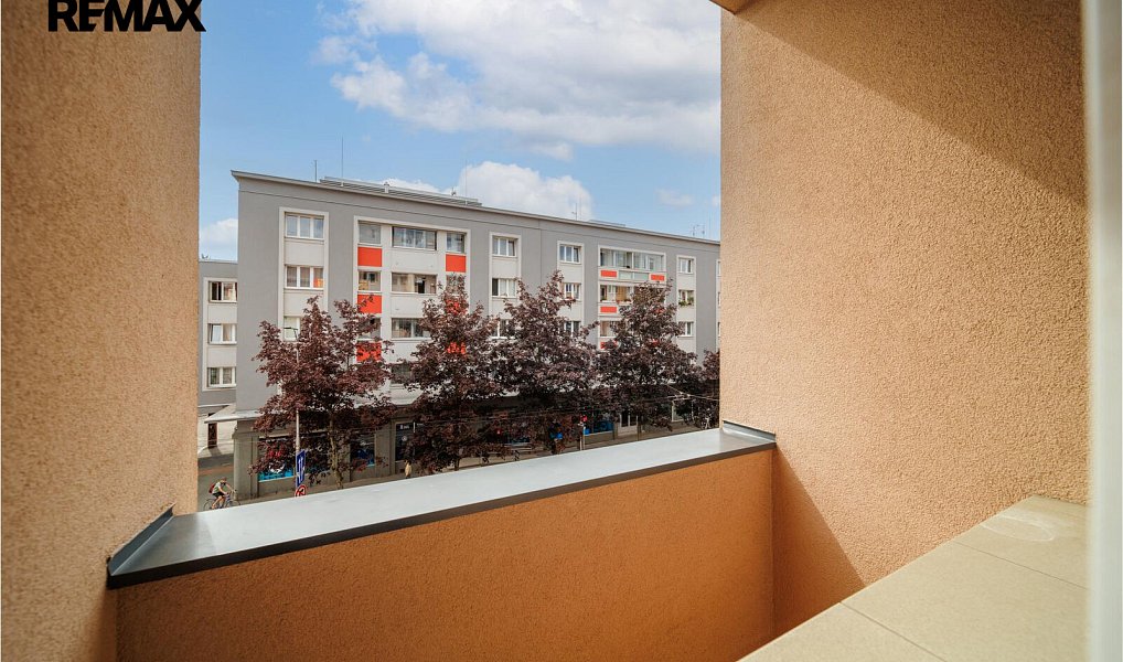 Prodej bytu 1+1 36 m², Hradec Králové – náhled fotky 5