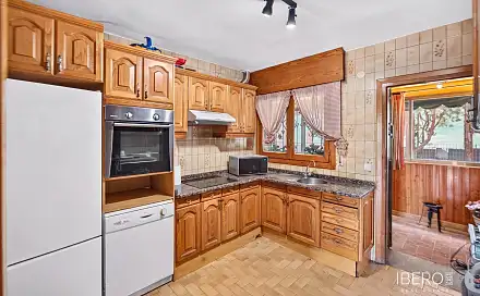 Prodej domu 1 253 m² s pozemkem 821 m², Torrelodones, Španělsko