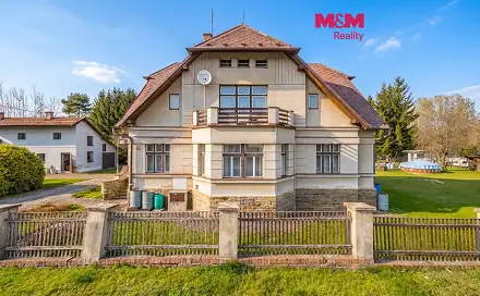 Pronájem domu 134 m² s pozemkem 1 031 m², Štefánikova, Dvůr Králové nad Labem, okres Trutnov