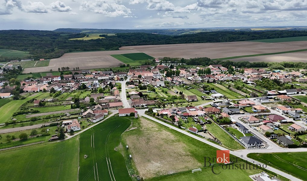 Prodej domu 140 m² s pozemkem 2 166 m², Štítary – náhled fotky 31