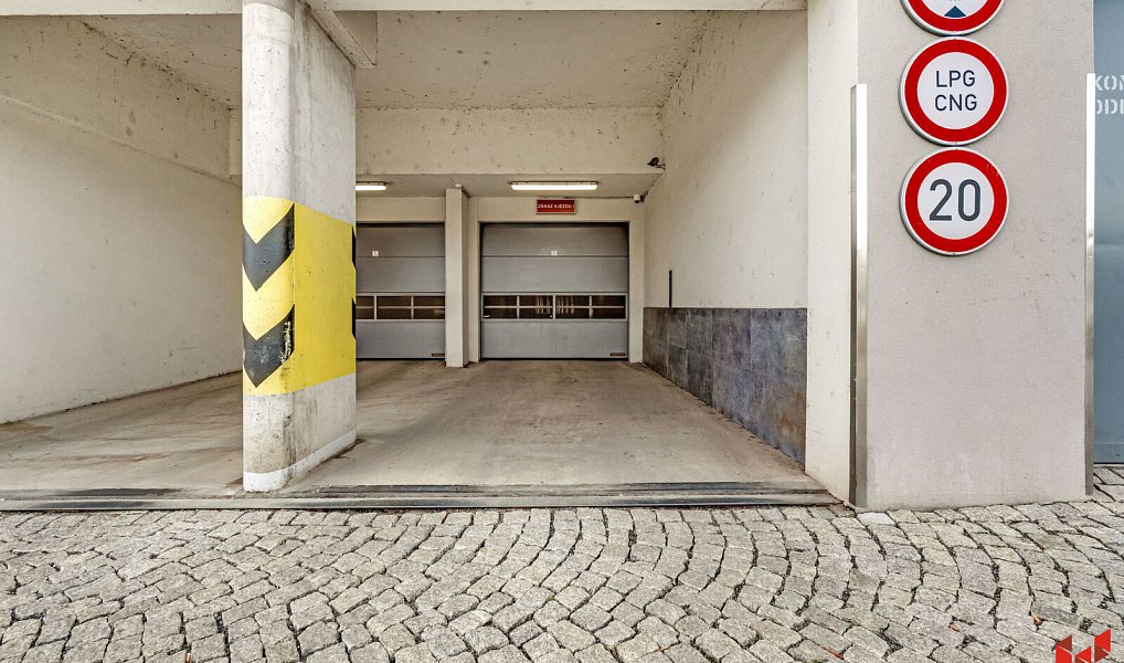 Prodej bytu 2+kk 66 m², Praha – náhled fotky 15