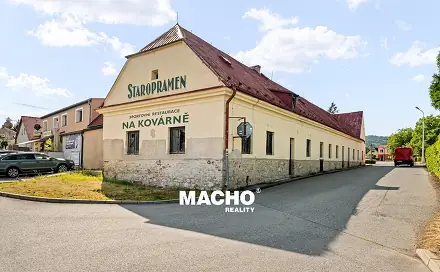 Prodej domu 286 m² s pozemkem 447 m², Na návsi, Řitka, okres Praha-západ