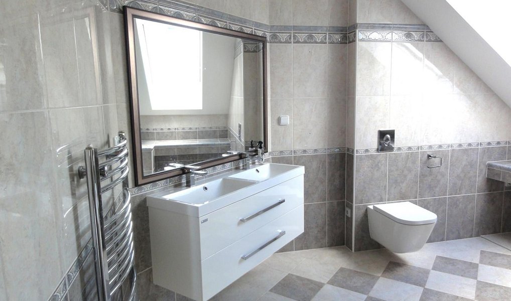 Prodej domu 251 m² s pozemkem 946 m², Mikulov – náhled fotky 24