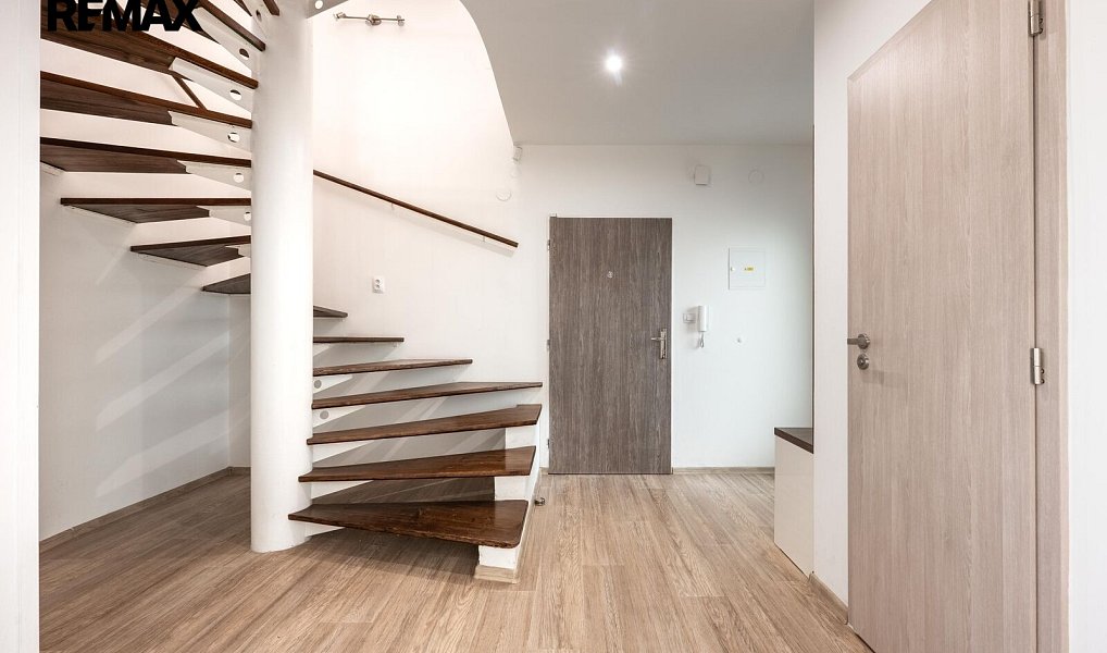 Prodej bytu 5+kk 141 m², Brno – náhled fotky 16