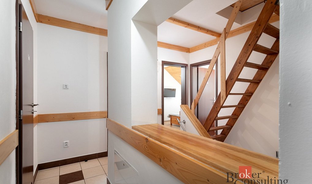 Prodej domu 261 m² s pozemkem 1 916 m², Rudná pod Pradědem – náhled fotky 23