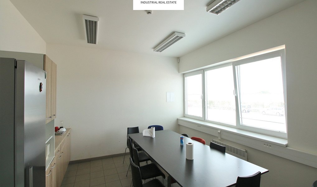 Pronájem skladovacích prostor 2 779 m², Hostivice – náhled fotky 7