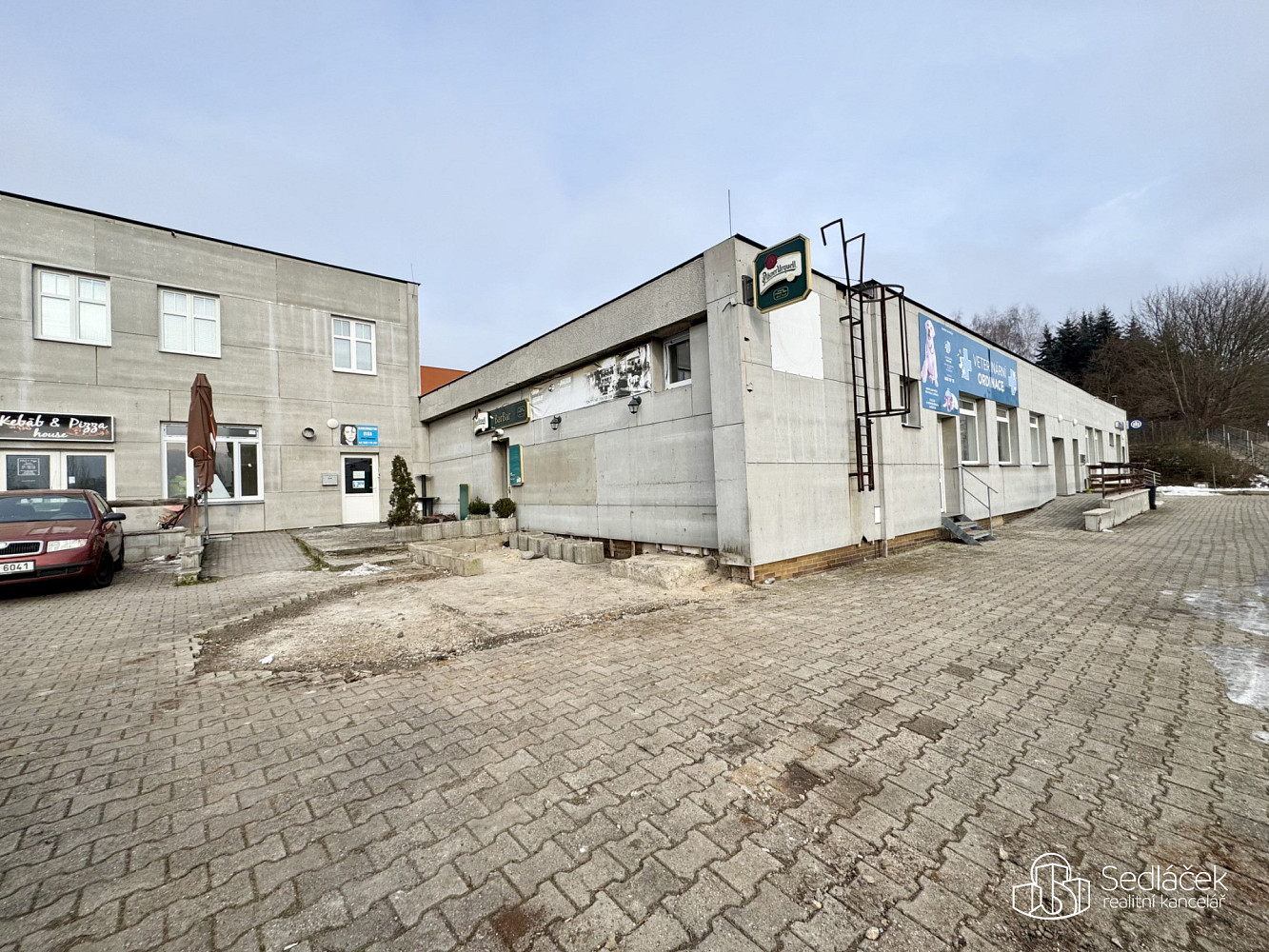 Pronájem obchodních prostor 166 m² – fotografie 2