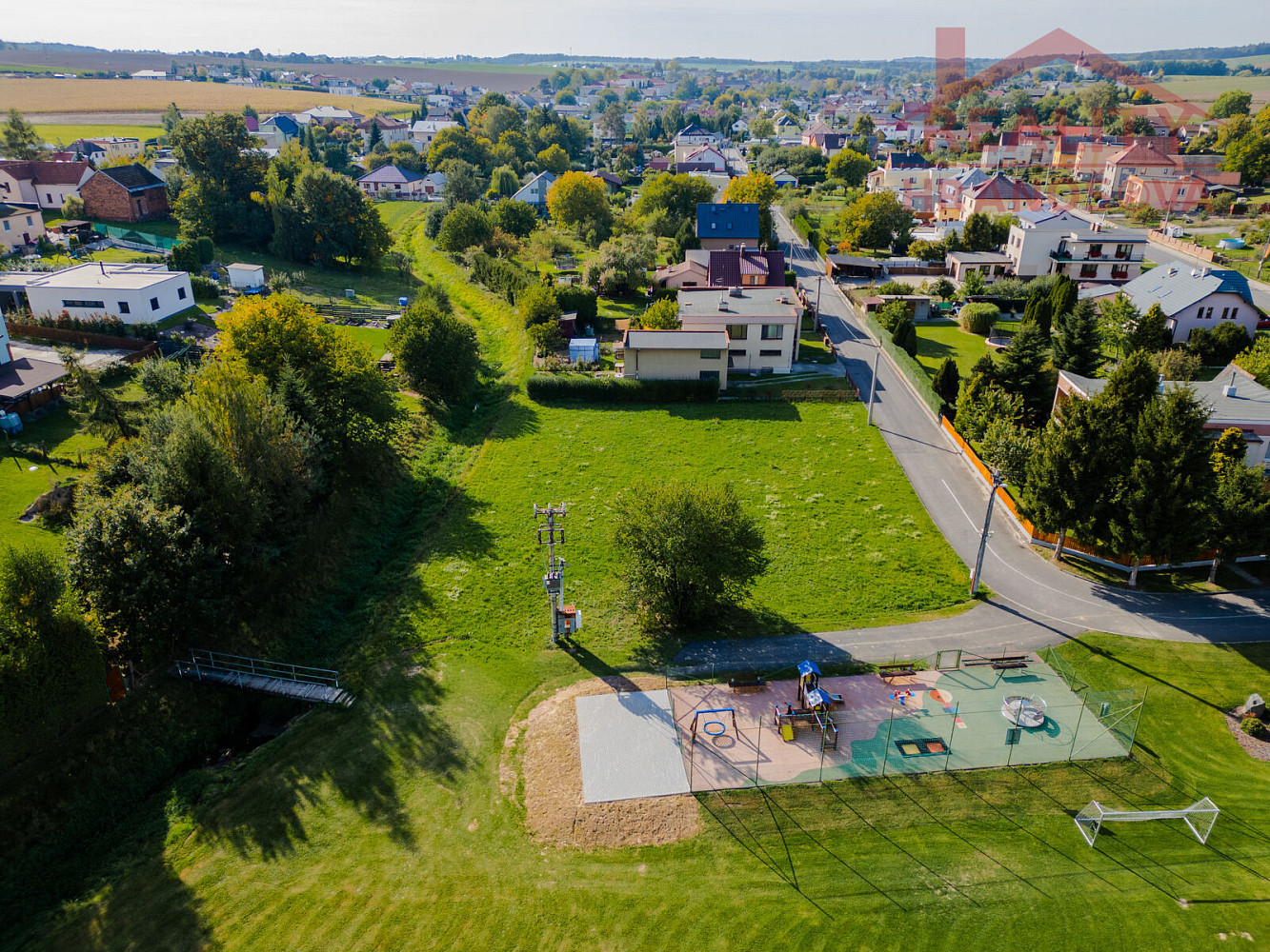 Prodej stavebního pozemku 1 371 m² – fotografie 5