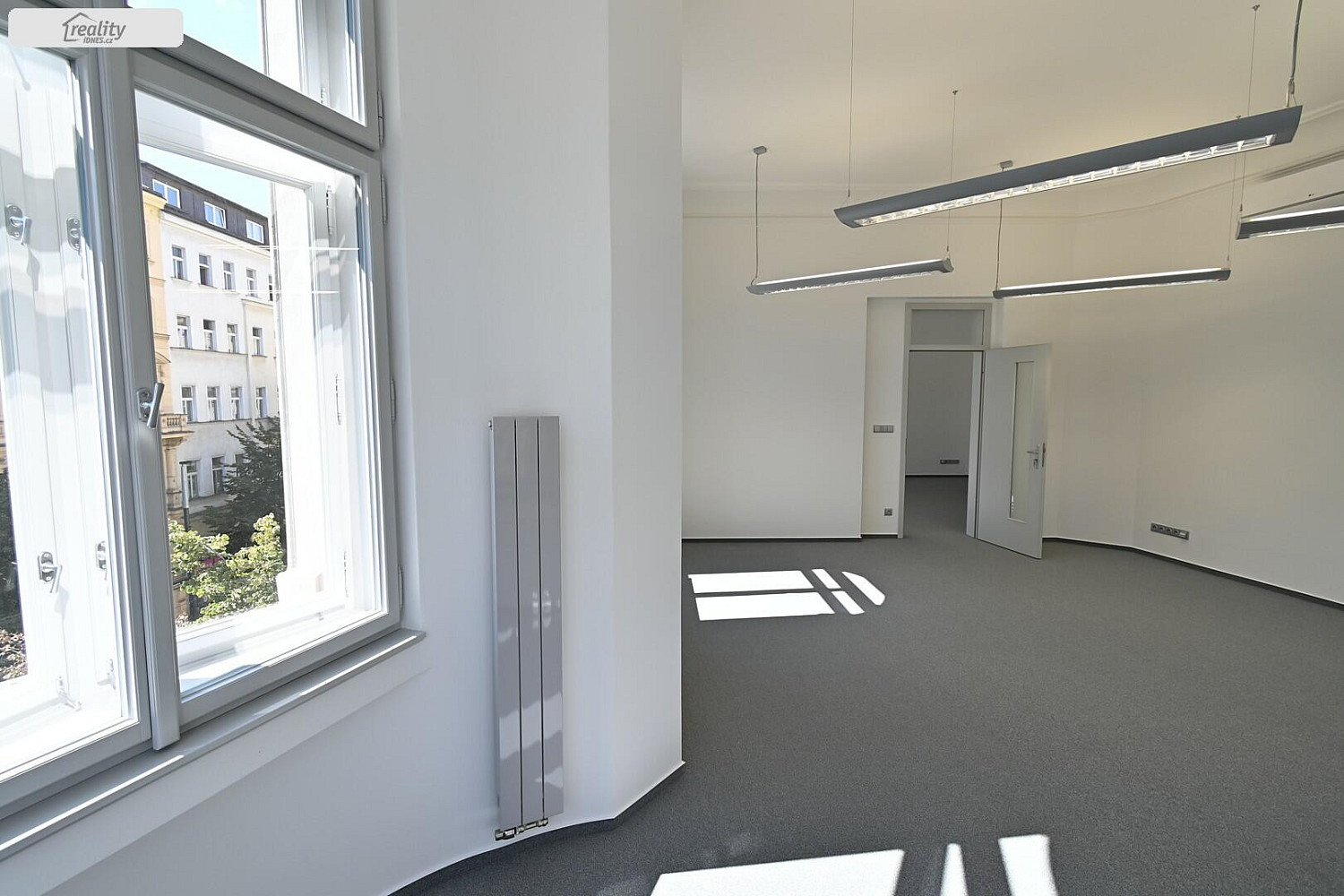 Pronájem kanceláře 147 m² – pohled 4