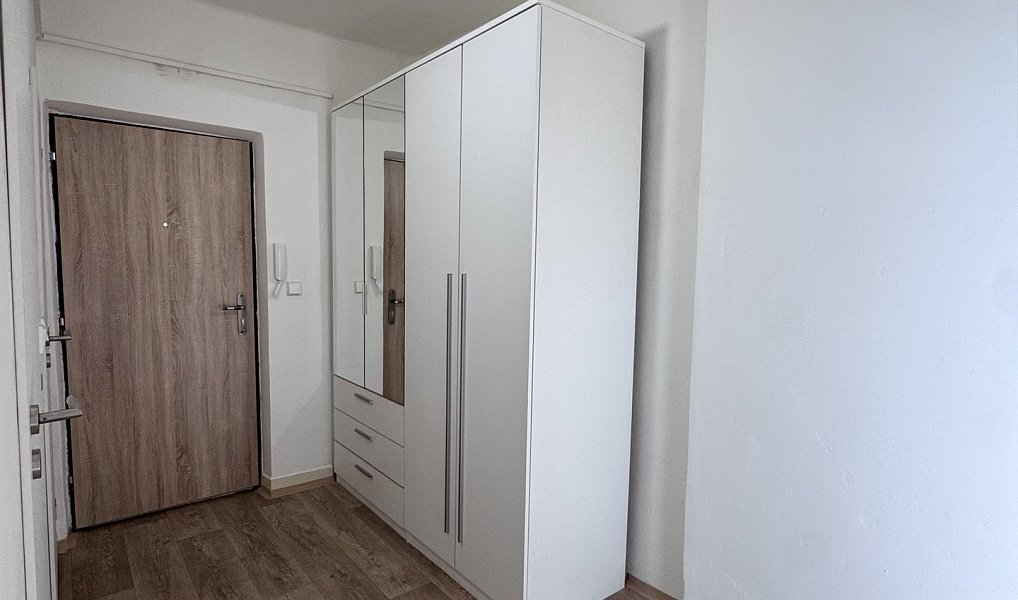 Pronájem bytu 2+1 54 m², Karviná – náhled fotky 4