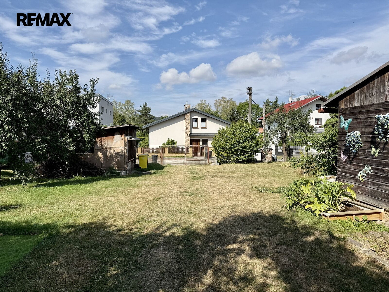 Pronájem zahrady 818 m² s chatou a garáží, Rokycany – pohled 3
