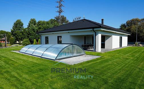 Prodej domu 184 m² s pozemkem 1 652 m², Tovární, Křešice, okres Litoměřice