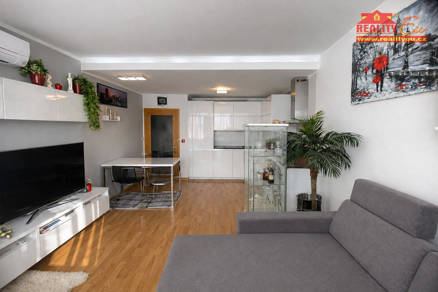 Prodej bytu 2+kk 57 m² – fotografie 2