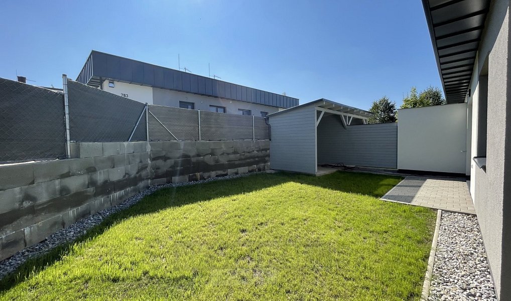 Pronájem bytu 4+kk 80 m², Včelná – náhled fotky 15