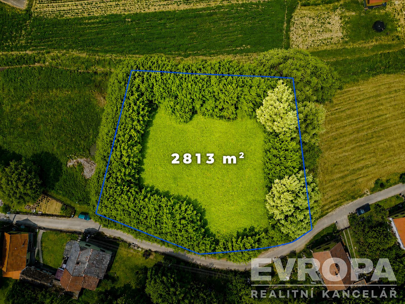 Prodej stavebního pozemku 2 813 m²