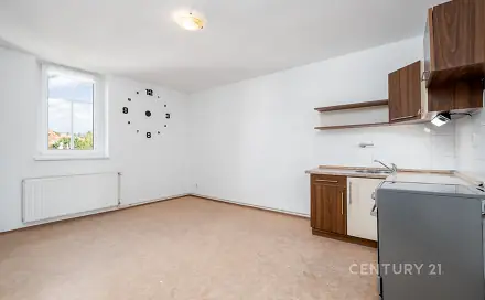 Pronájem bytu 2+1 53 m², J. z Poděbrad, Děčín - Děčín VI-Letná