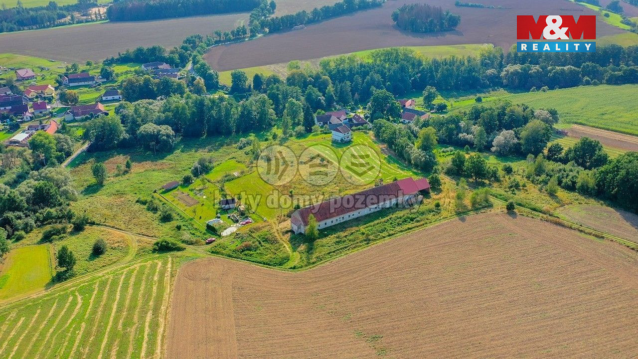 Prodej zemědělského objektu 916 m² — photo 2