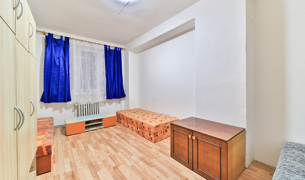 Prodej bytu 2+1 55 m², Aš – fotka 1 z 17