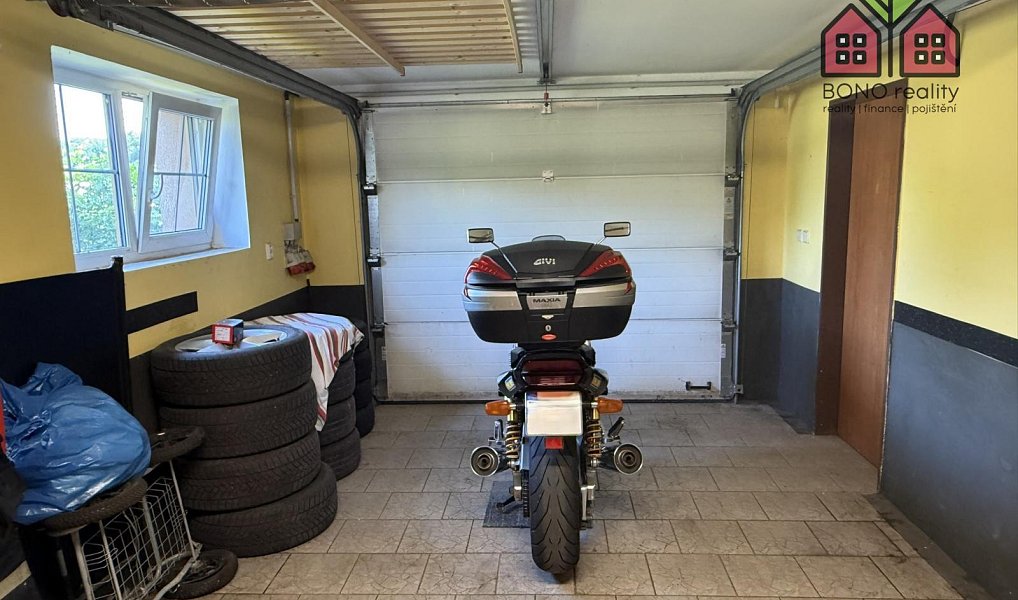 Prodej domu 230 m² s pozemkem 939 m², Záluží – náhled fotky 15