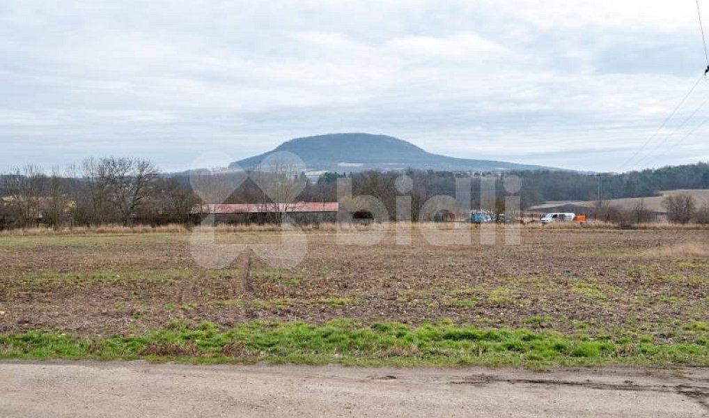 Prodej stavebního pozemku 2 057 m², Kleneč – náhled fotky 3