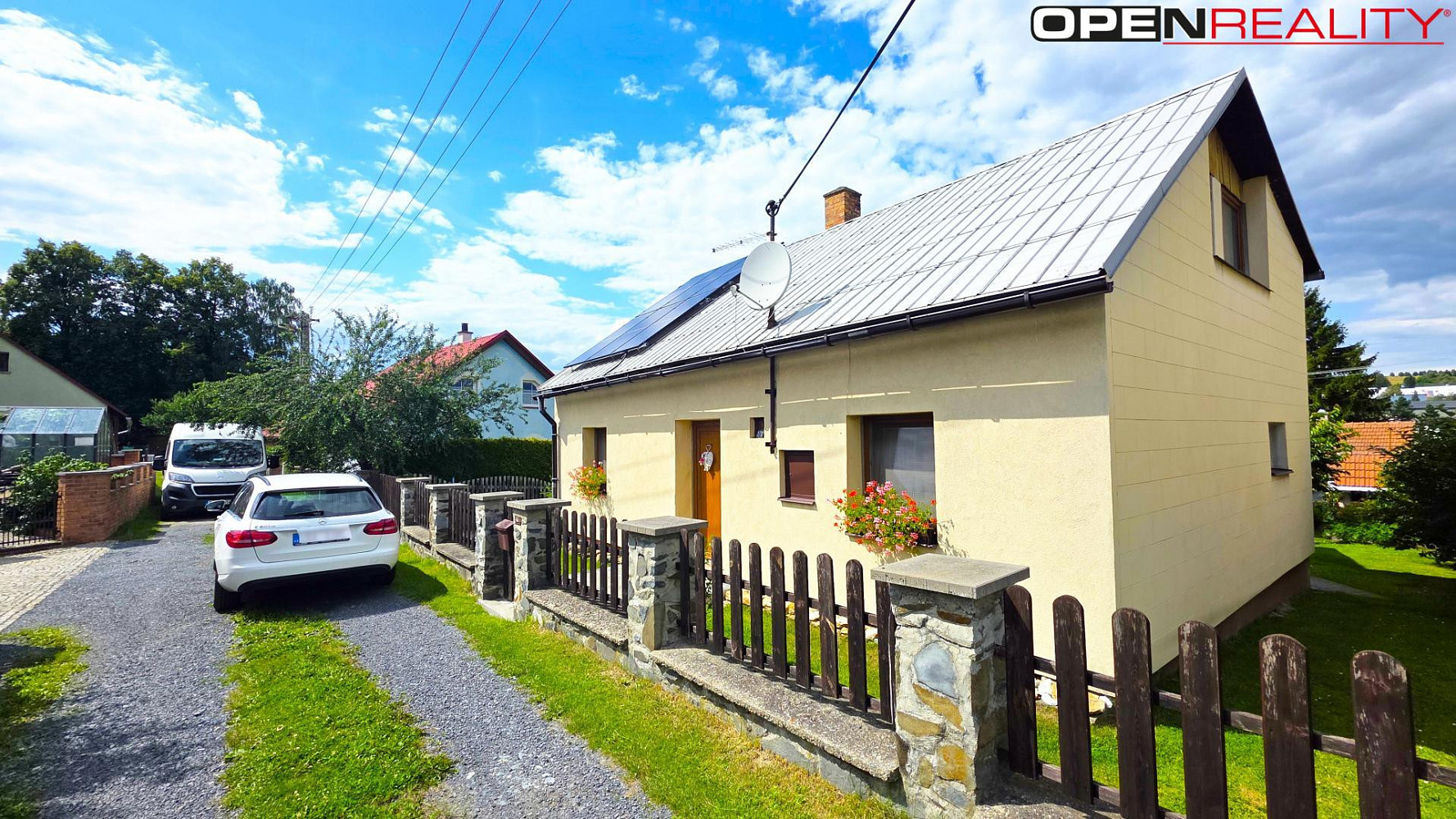 Prodej domu 190 m² s pozemkem 569 m² – fotografie 3