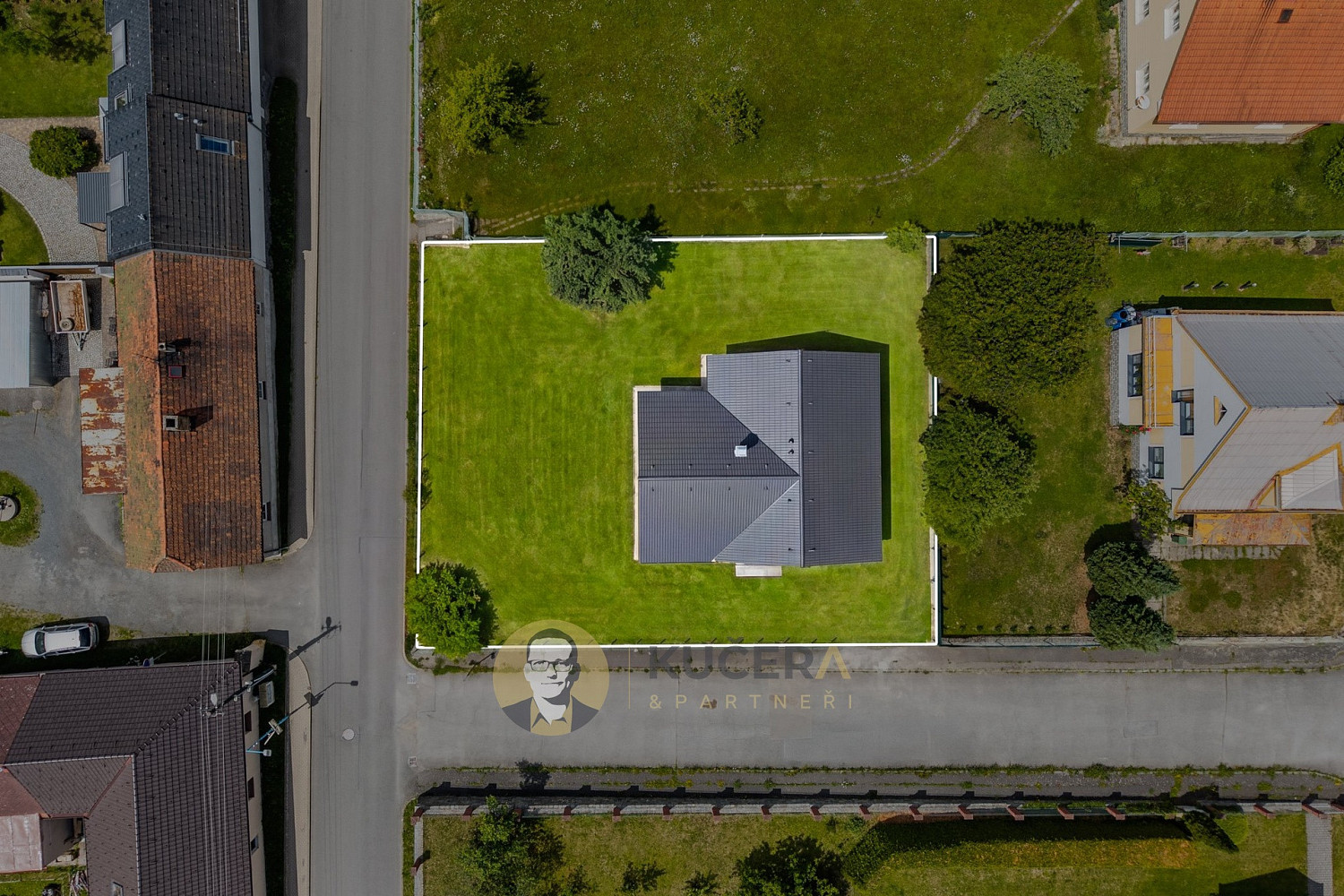 Prodej domu 99 m² s pozemkem 750 m² — photo 4