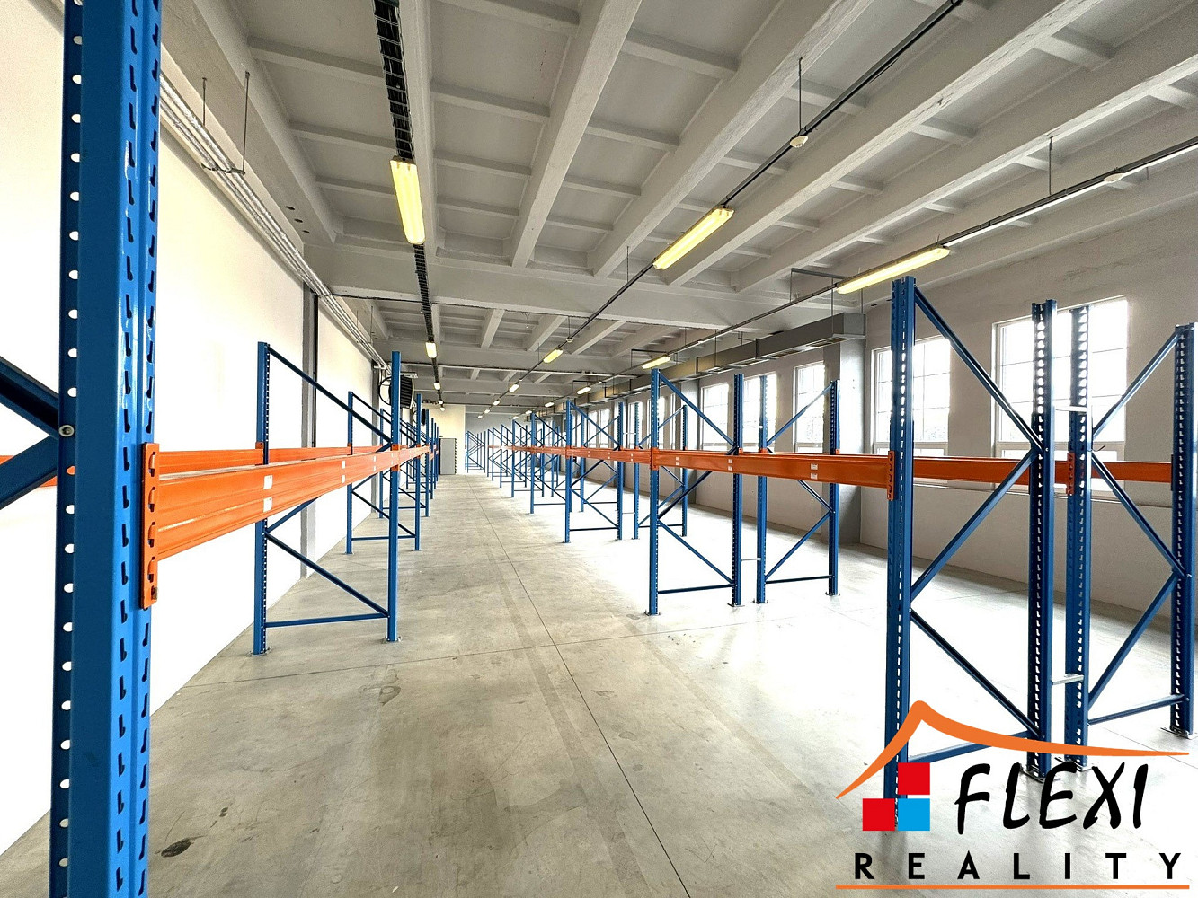 Pronájem skladovacích prostor 500 m² — photo 5