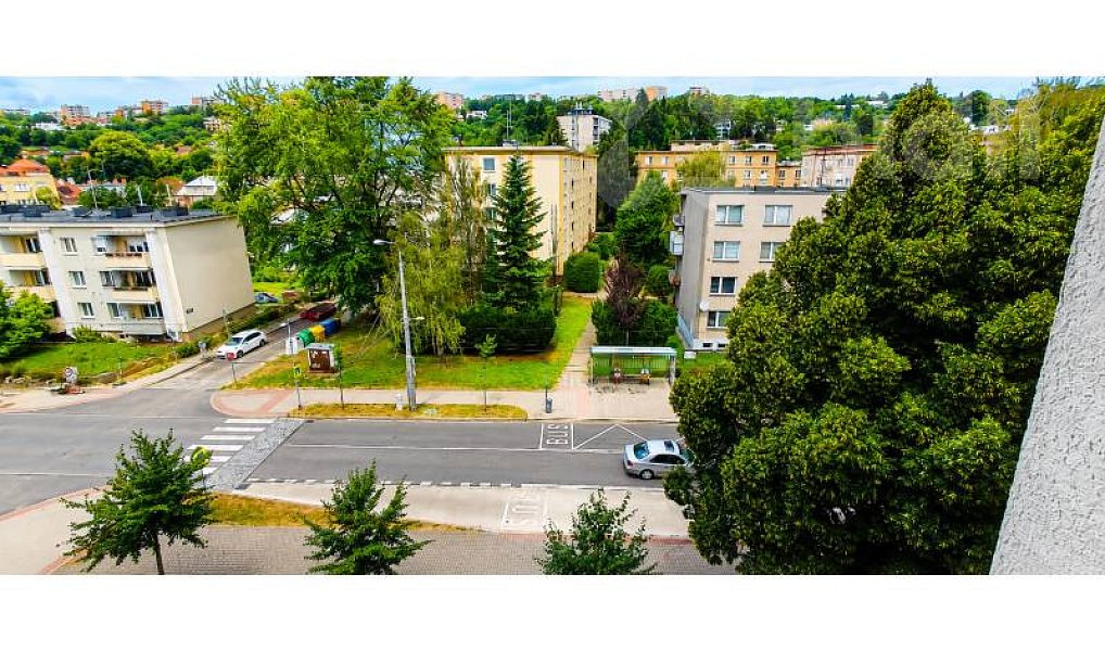 Prodej bytu 2+1 56 m², Zlín – náhled fotky 12