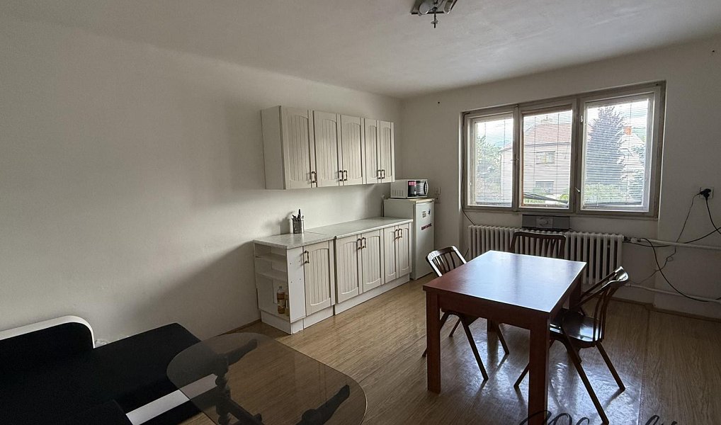 Prodej domu 200 m² s pozemkem 1 258 m², Bystřice pod Hostýnem – náhled fotky 32