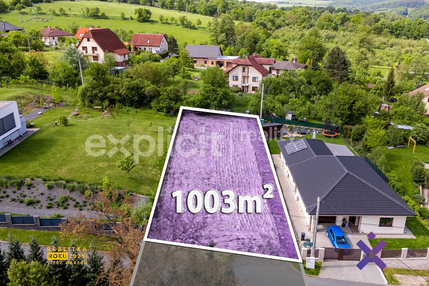 Prodej stavebního pozemku 1 003 m² – fotografie 4