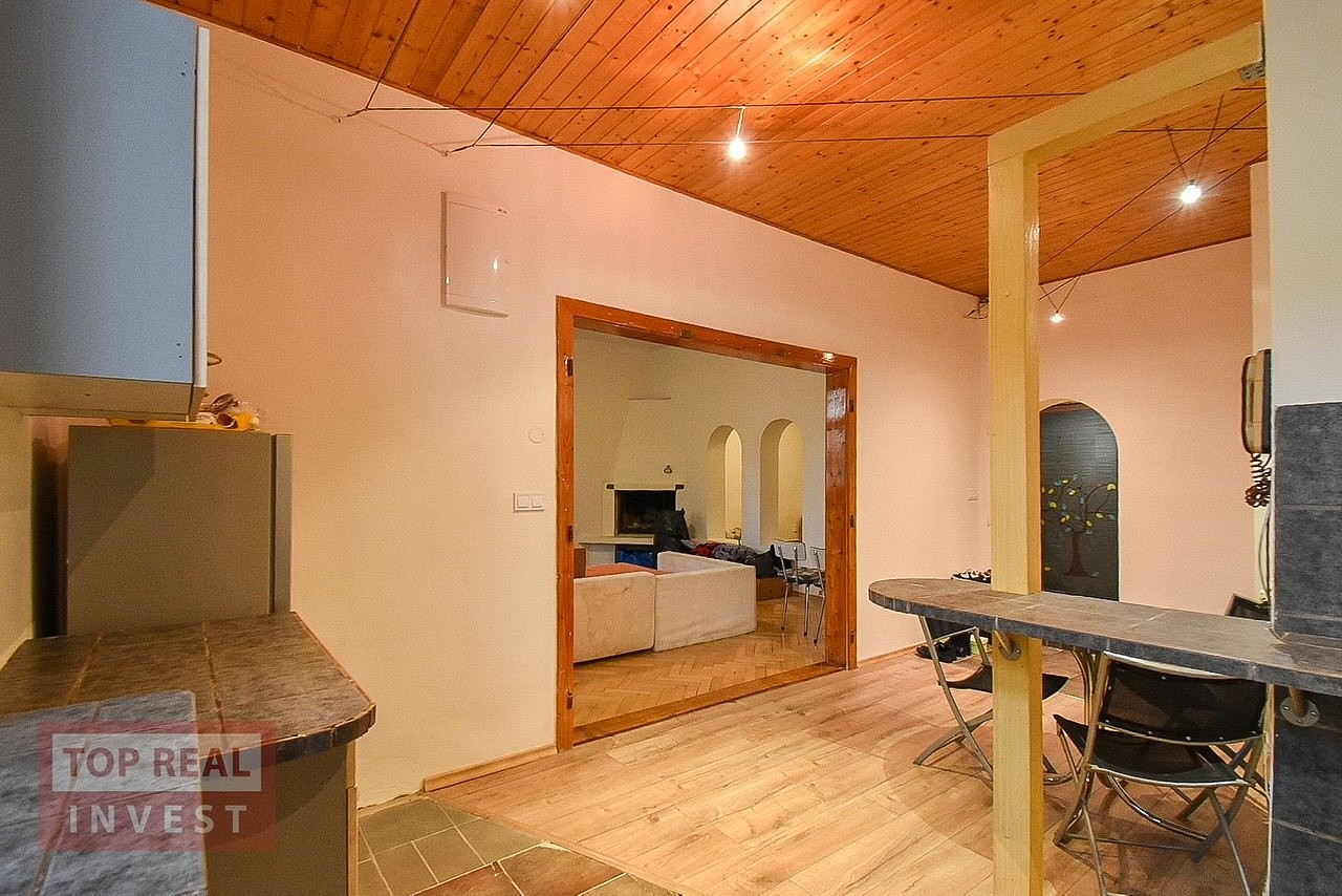 Pronájem bytu 1+1 83 m² – další