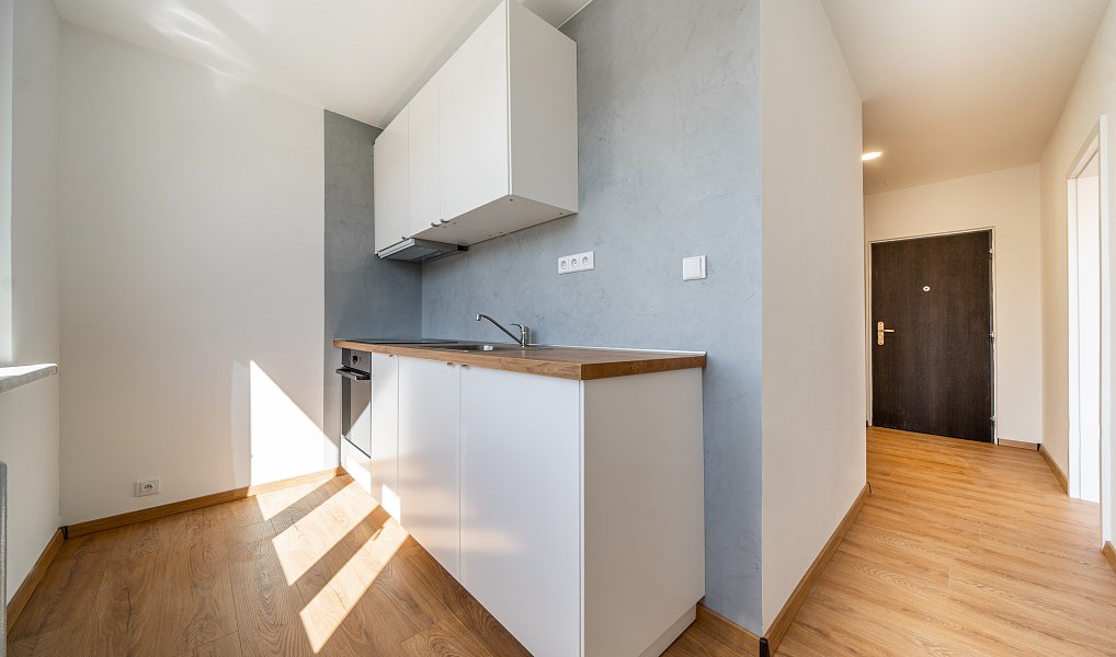 Prodej bytu 2+1 52 m², Roztoky – náhled fotky 2