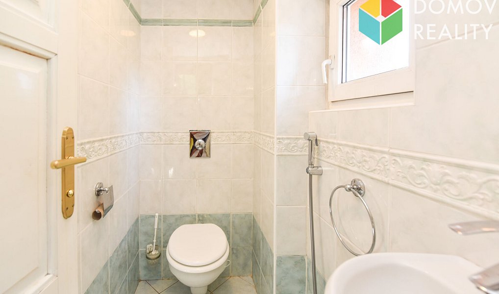 Prodej domu 220 m² s pozemkem 831 m², Beroun – náhled fotky 14