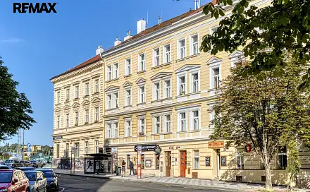 Prodej bytu 1+kk 37 m², Pod kaštany, Praha 6 - Dejvice