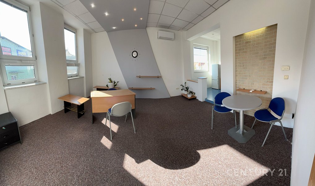 Pronájem kanceláře 60 m², Znojmo – náhled fotky 5