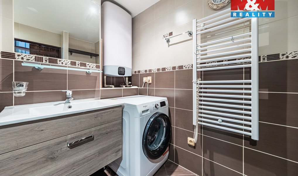 Prodej domu 203 m² s pozemkem 557 m², Bojanovice – náhled fotky 16