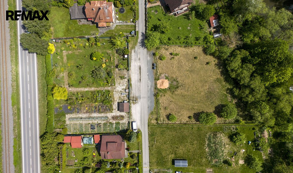 Prodej komerčního pozemku 4 075 m², Zubří – náhled fotky 11