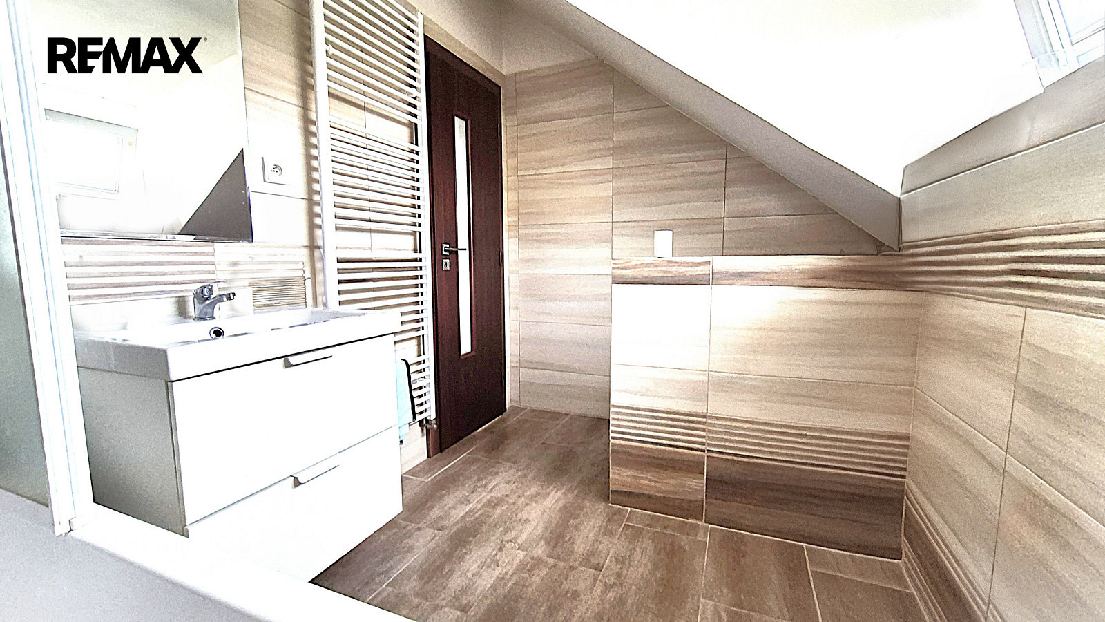 Prodej bytu 3+1 80 m² — photo 5