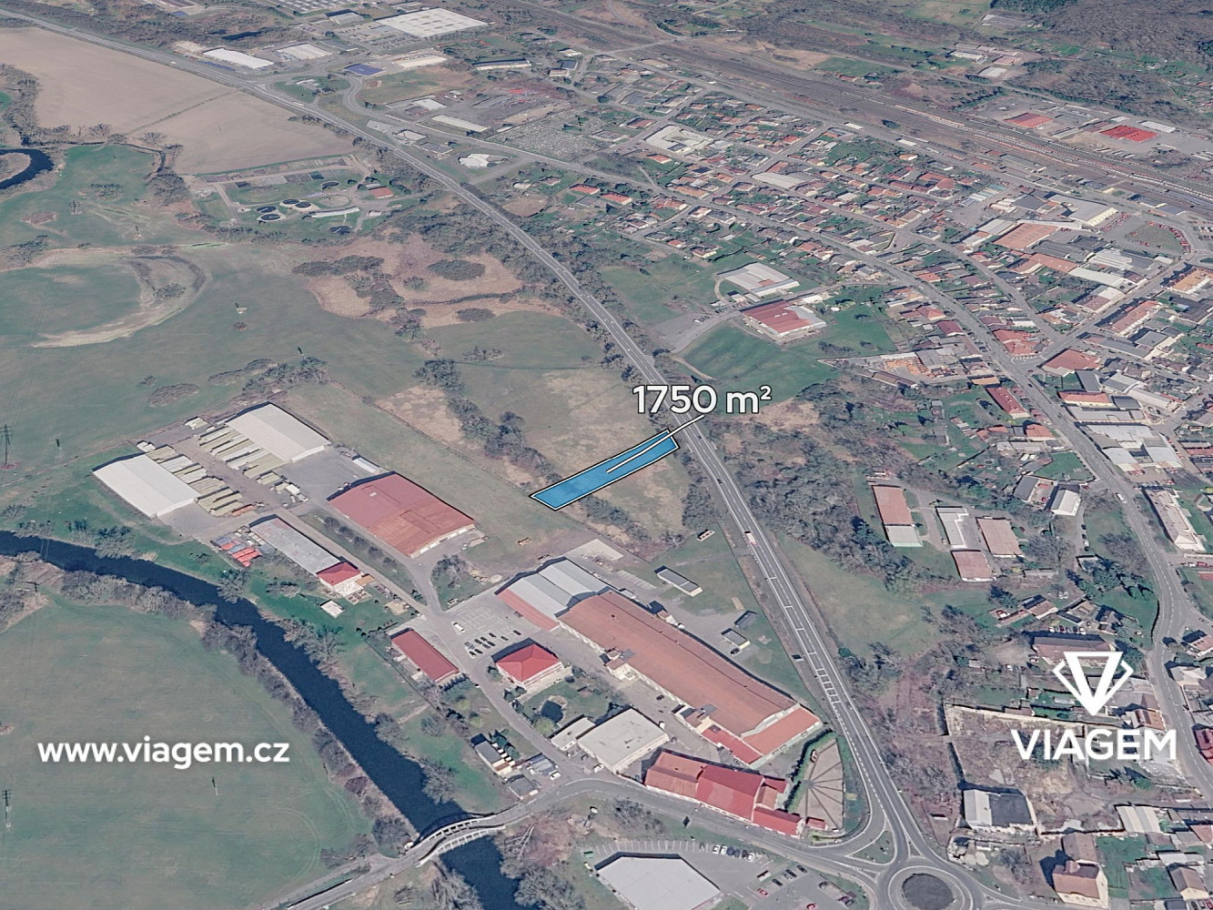 Prodej pole 875 m²