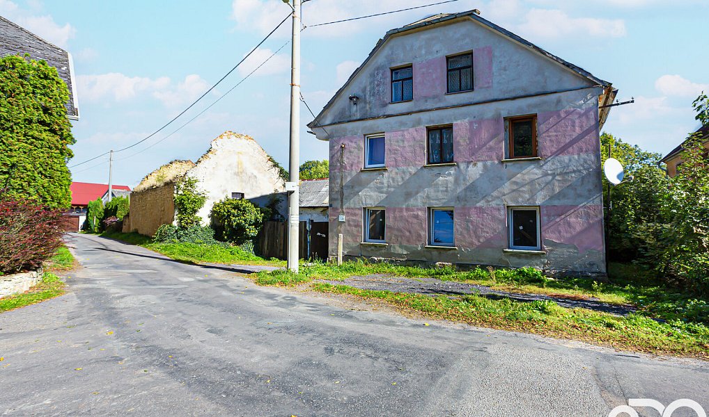 Prodej domu 374 m² s pozemkem 2 410 m², Strakov – náhled fotky 8