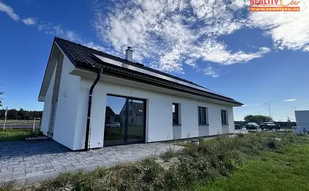 Prodej domu 125 m² s pozemkem 696 m², Dříteč, okres Pardubice