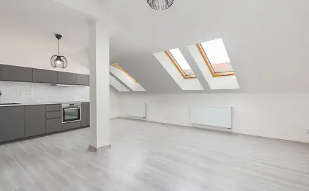 Prodej bytu 1+kk 49 m², Košická, Praha 10 - Vršovice