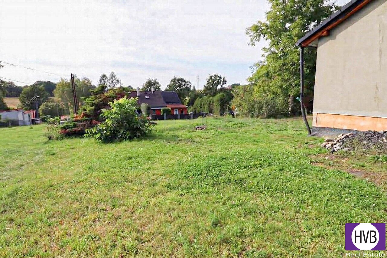 Prodej stavebního pozemku 989 m²