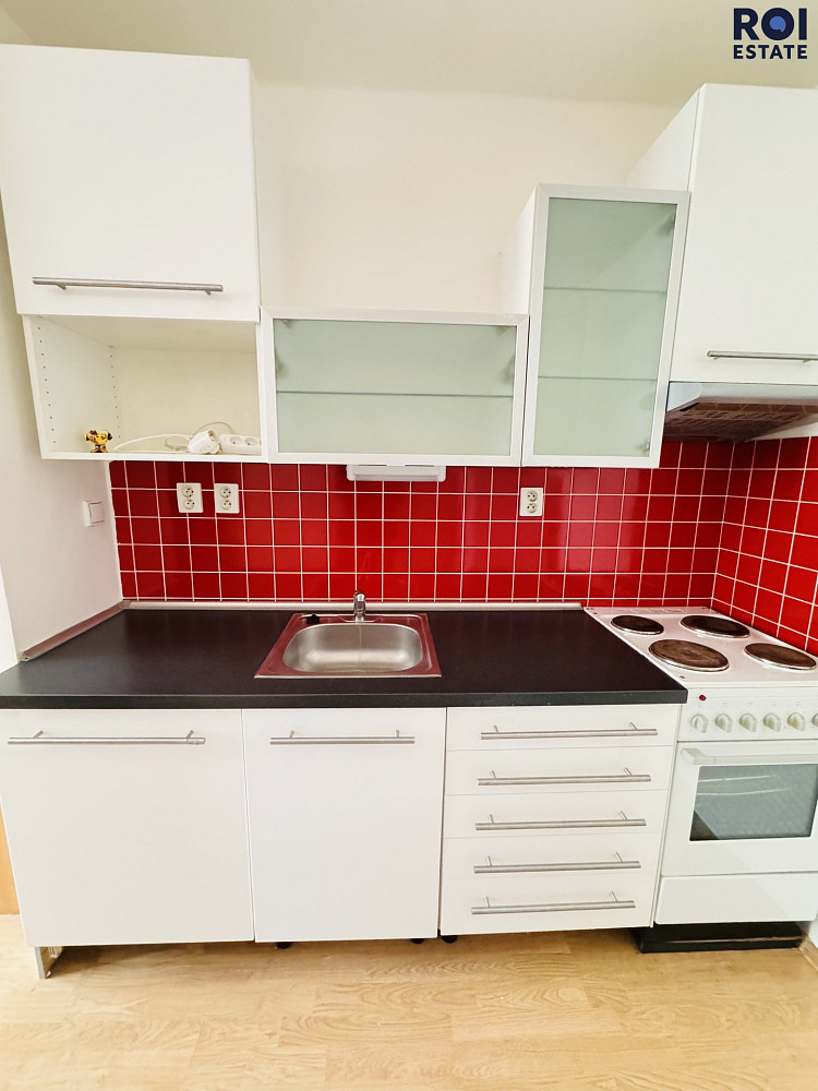 Pronájem bytu 1+kk 35 m²