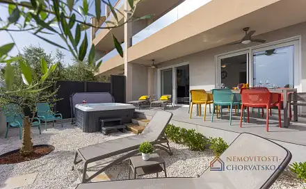 Prodej domu 200 m² s pozemkem 200 m², Medulin, Chorvatsko