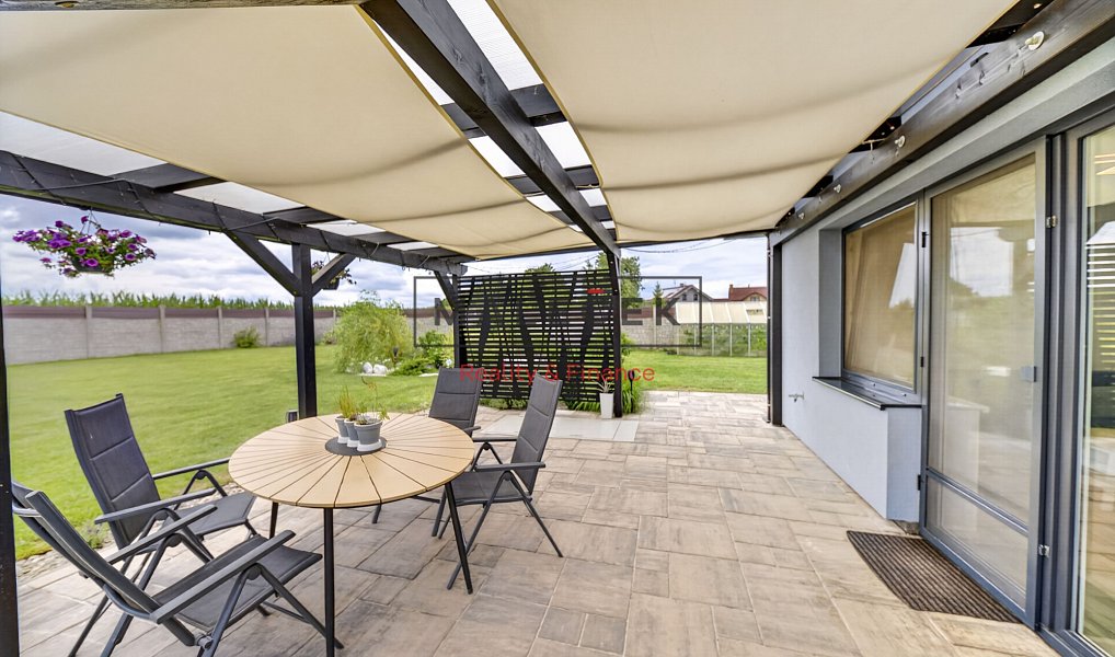 Prodej domu 154 m² s pozemkem 1 277 m², Hostouň – náhled fotky 11