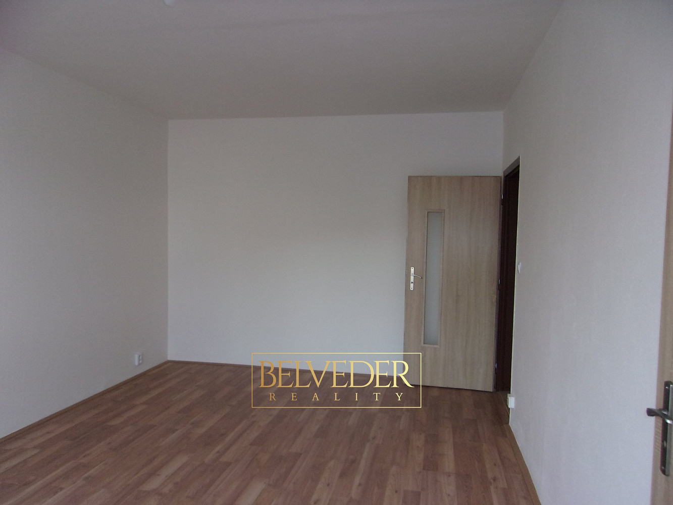 Pronájem bytu 2+1 62 m² – pohled 5