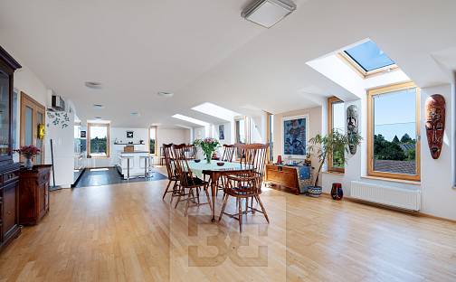 Prodej bytu 4+kk 135 m², Uhříněveská, Průhonice, okres Praha-západ