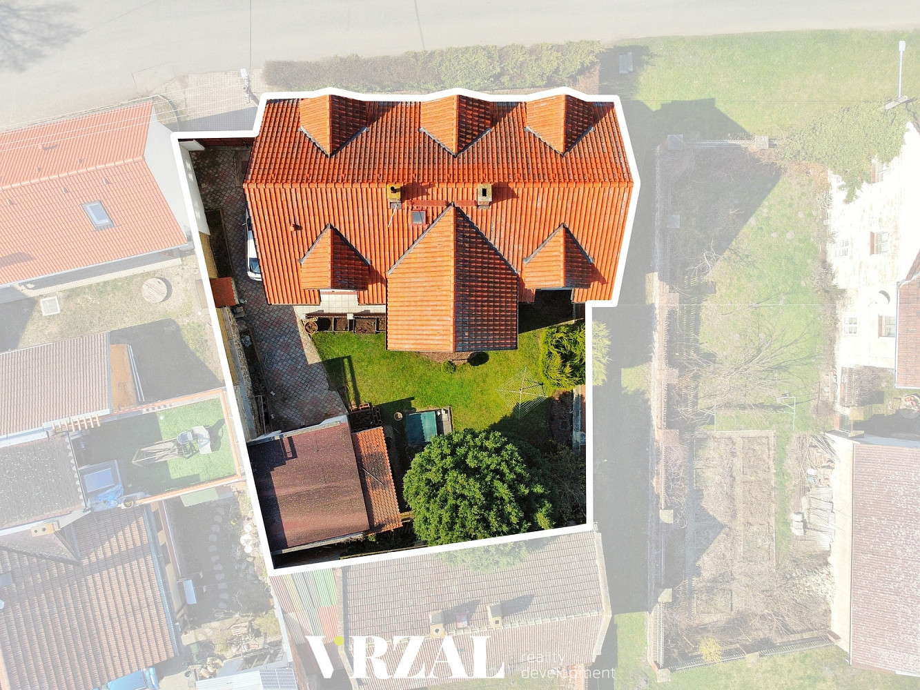 Prodej domu 189 m² s pozemkem 380 m² – fotografie 3