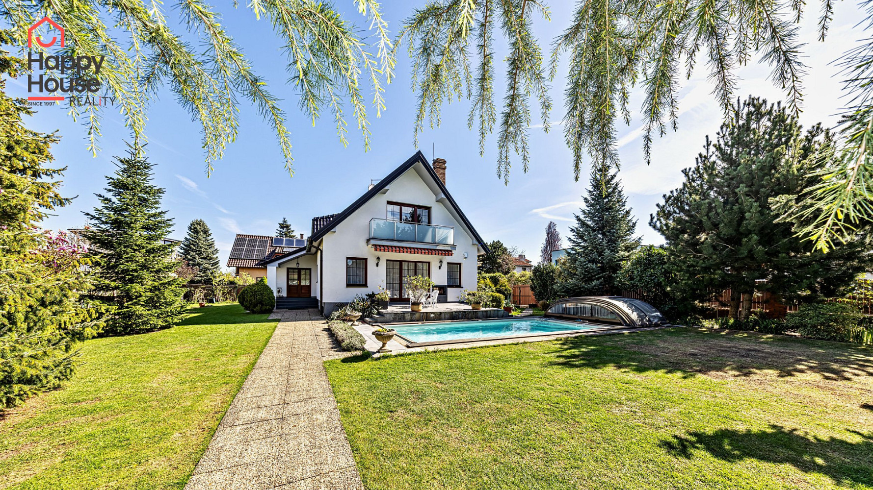Pronájem domu 283 m² s pozemkem 720 m²